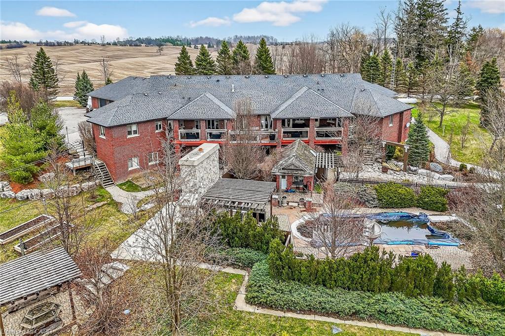 393 Old Onondaga Road E, Brantford ON N3T 5L4