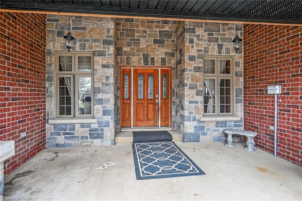 393 Old Onondaga Road E, Brantford ON N3T 5L4