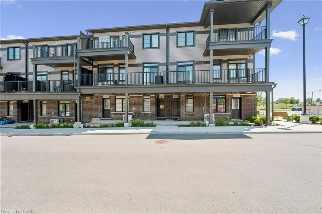 8 Oat Lane, Kitchener ON N2R 0T1
