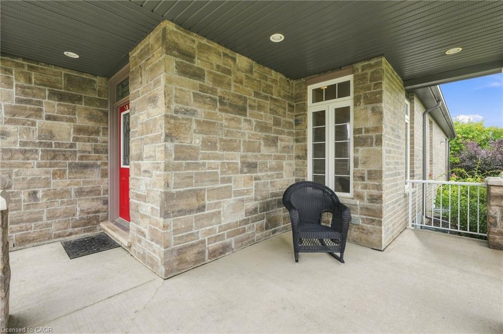 33 Norma Crescent, Guelph ON N1E 7M4