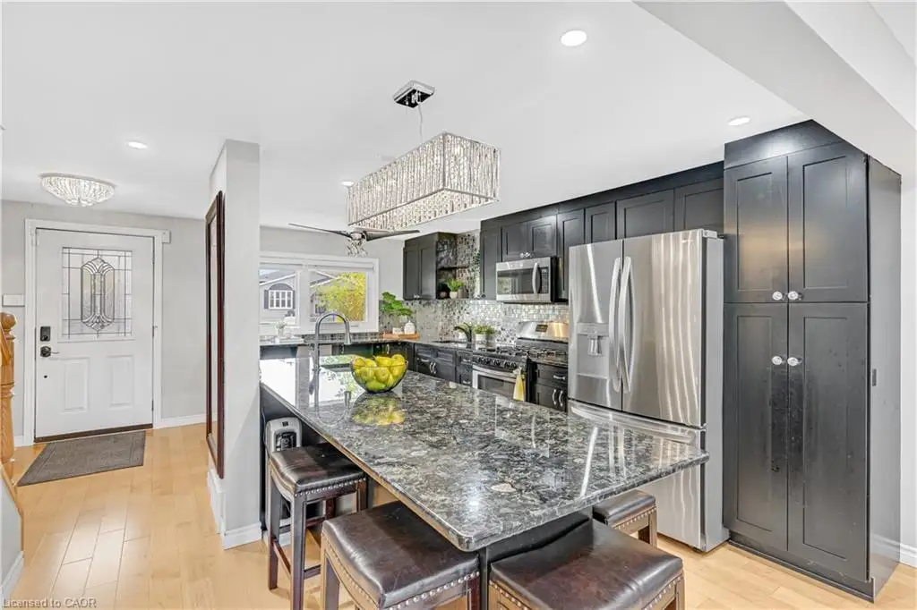 98 Barnicke Drive, Cambridge ON N3C 3M4