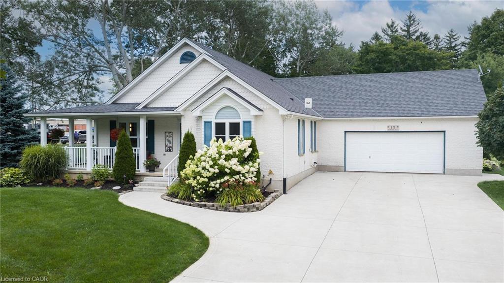 15 Shephard Place, New Hamburg ON N3A 2E4