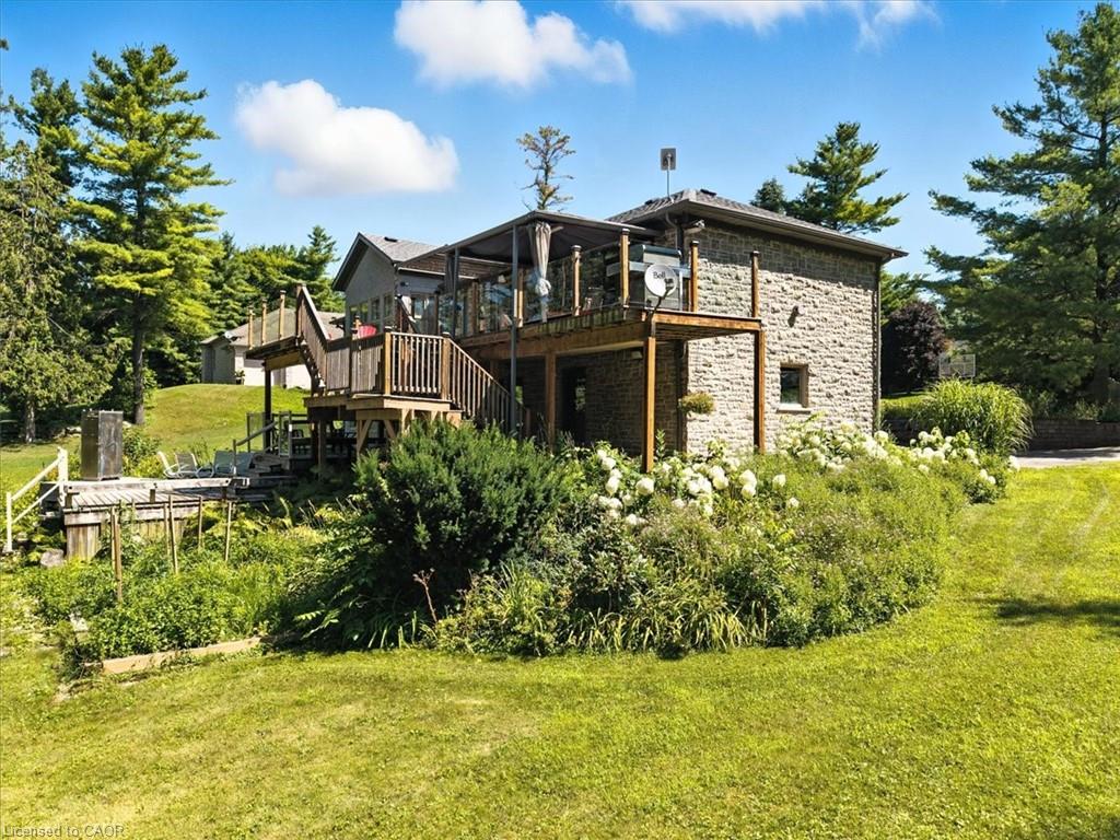 20 Grandy Lane, Cambridge ON N1R 8K2
