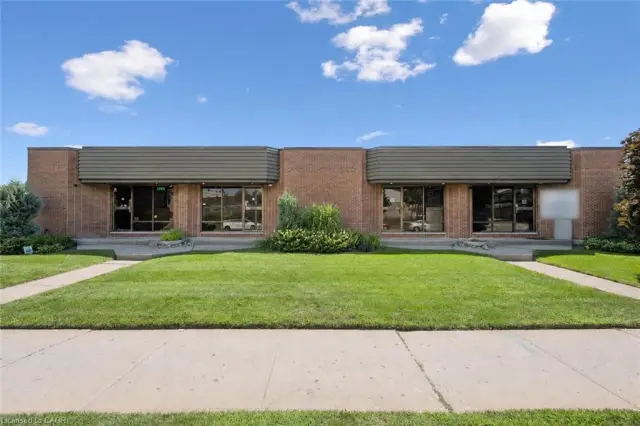 5 Paulander Drive, Kitchener ON N2M 5B6