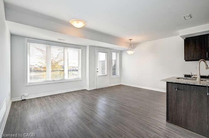 140 Daylily Lane, Kitchener ON N2R 0L7