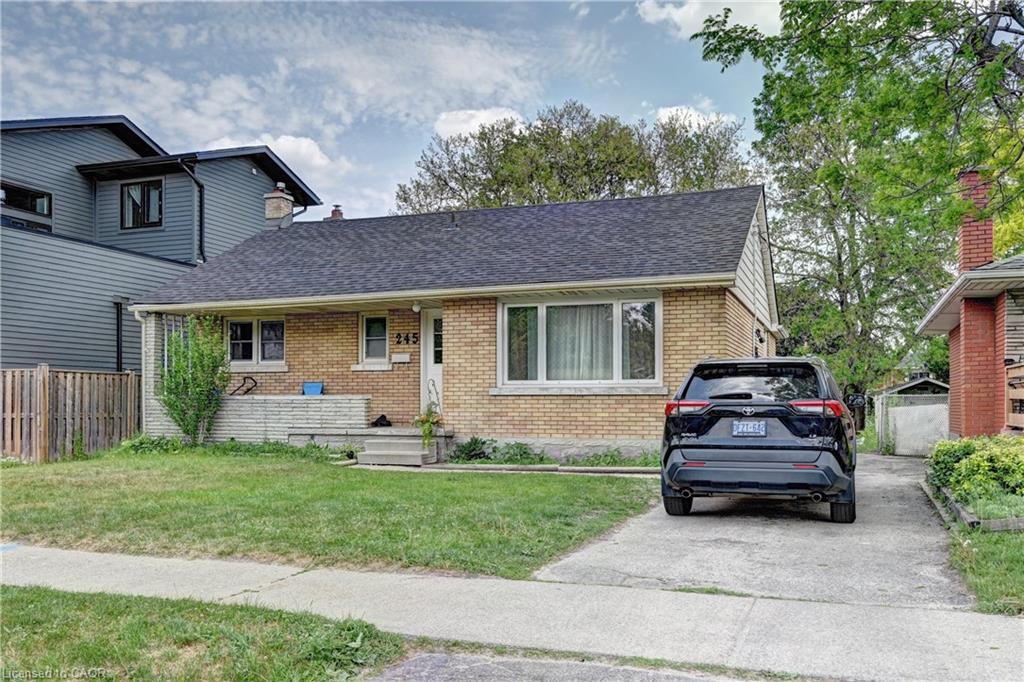 245 Eighth Avenue, Kitchener ON N2C 1S6