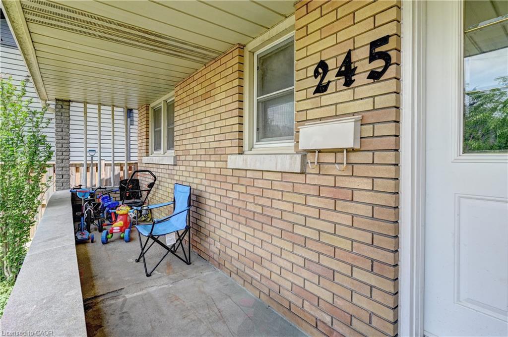 245 Eighth Avenue, Kitchener ON N2C 1S6