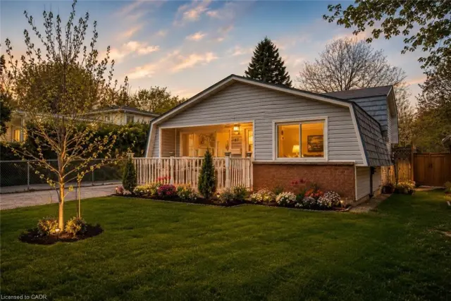 87 Christopher Drive, Waterloo ON N2J 4J6