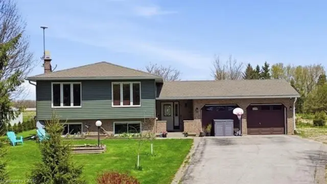 9487 Maas Park Drive, Mount Forest ON N0G 2L0