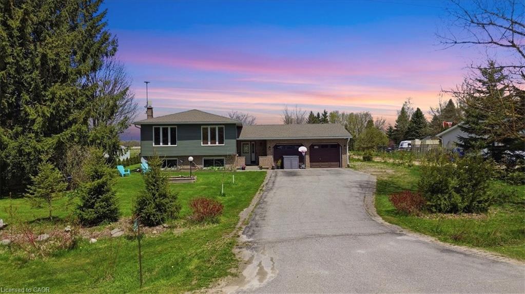 9487 Maas Park Drive, Mount Forest ON N0G 2L0
