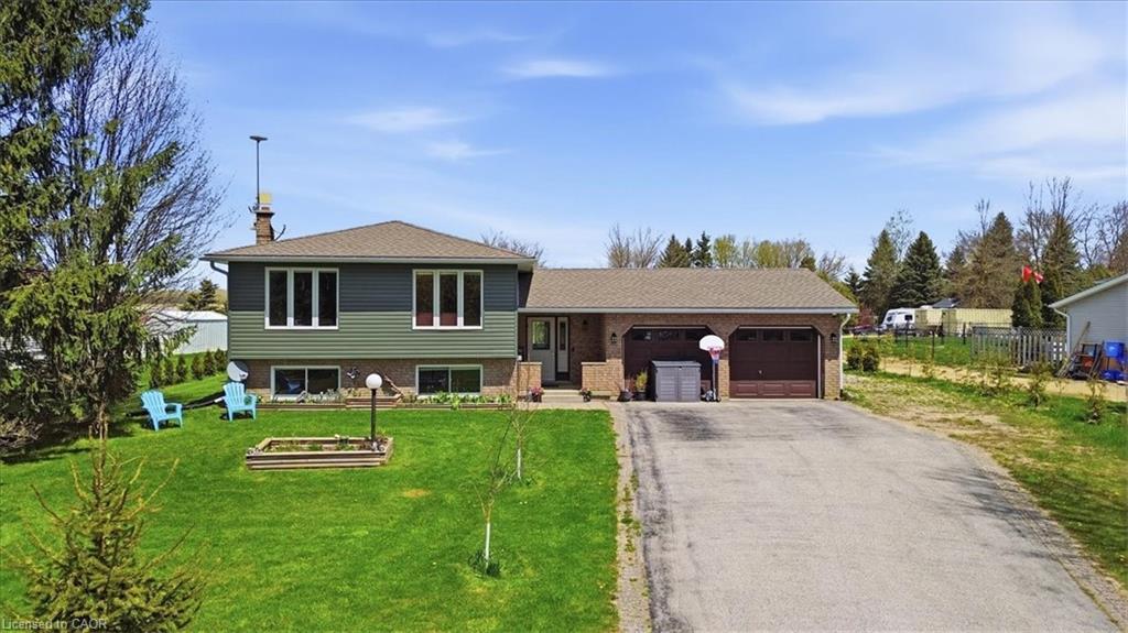 9487 Maas Park Drive, Mount Forest ON N0G 2L0