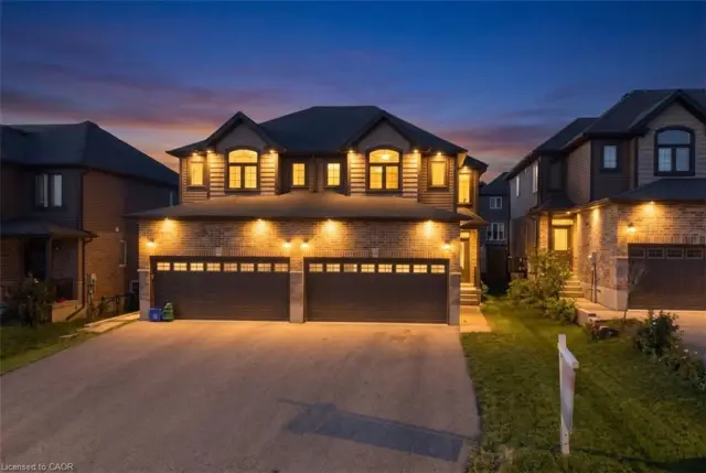 109 Links Crescent, Woodstock ON N4T 0K7