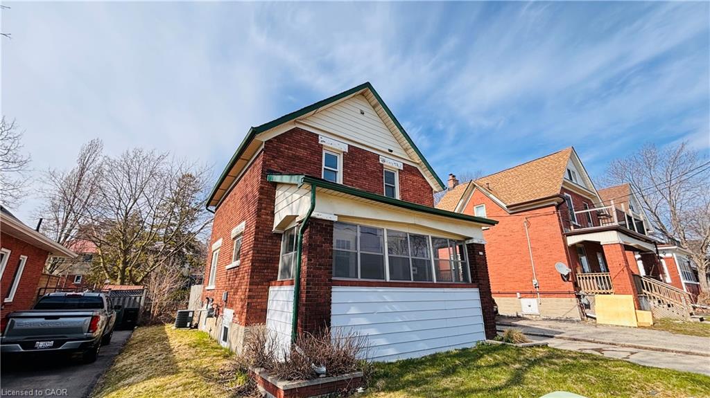 138 Glasgow Street, Kitchener ON N2G 2G9