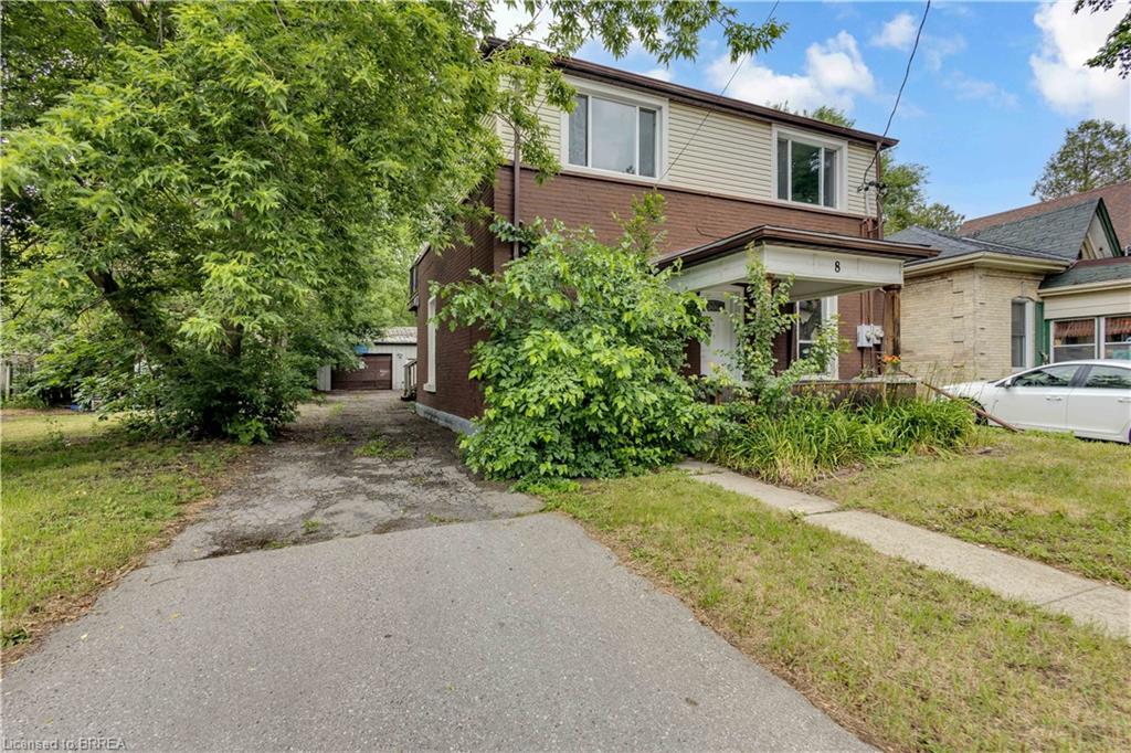 8 Victoria Street, Brantford ON N3S 3J7