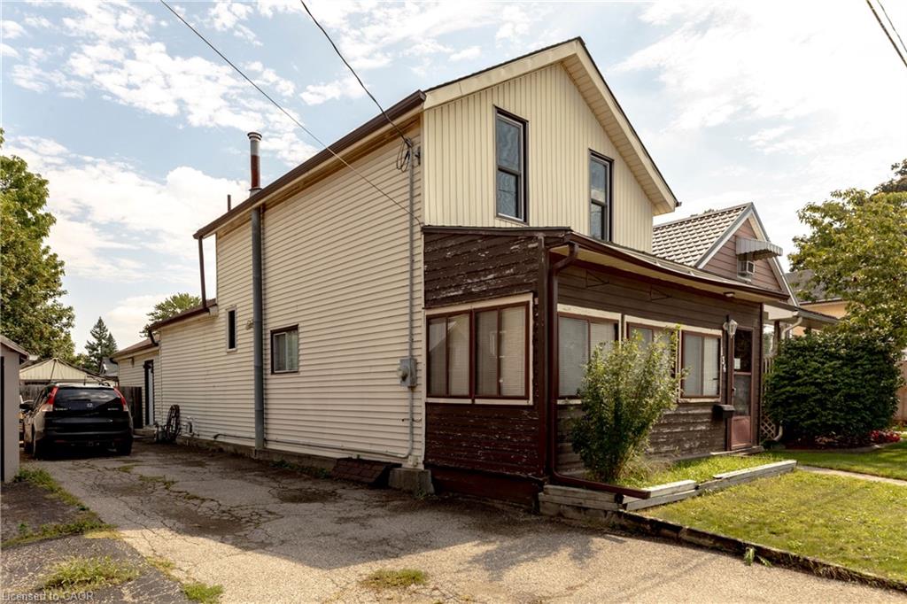 134 Catharine Avenue, Brantford ON N3T 1Y4