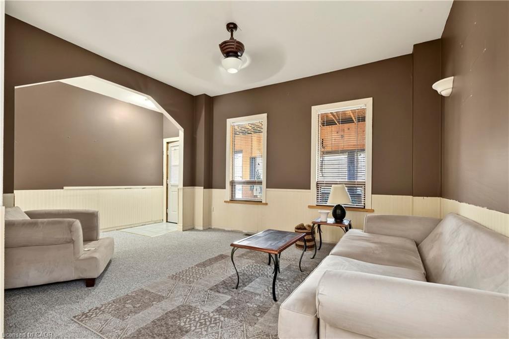 134 Catharine Avenue, Brantford ON N3T 1Y4