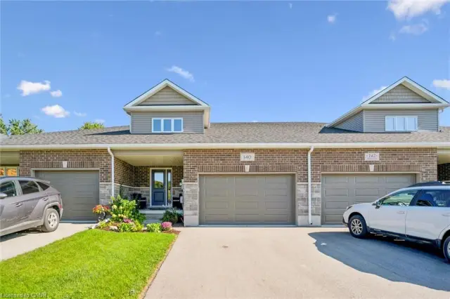 140 Halls Drive, Elora ON N0B 1S0