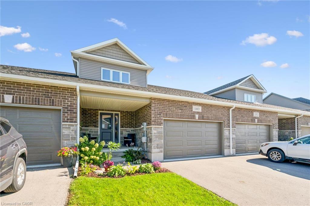 140 Halls Drive, Elora ON N0B 1S0