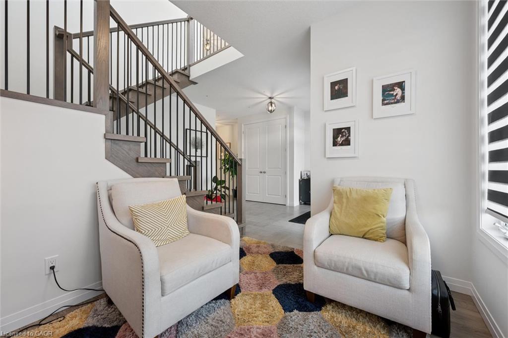 18-972 Stonecliffe Walk, Kitchener ON N2P 0K5