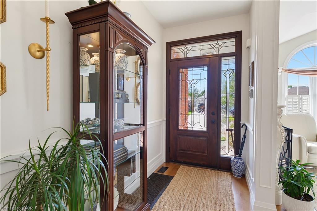 247 Fern Crescent, Waterloo ON N2V 2P9
