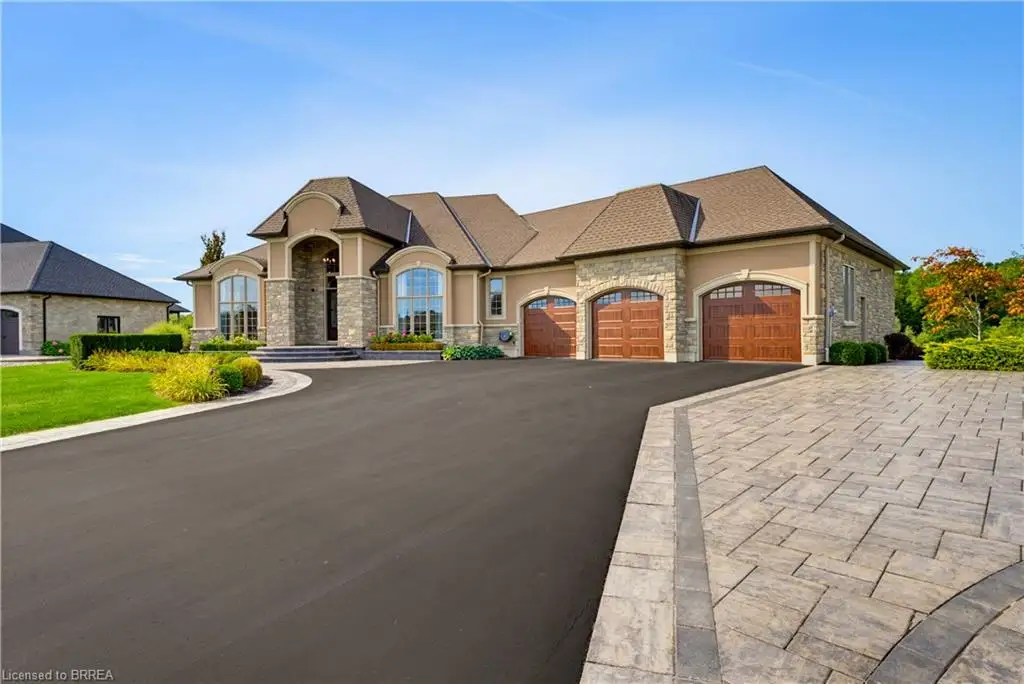 49 Ruijs Boulevard, Brantford ON N3T 0E2