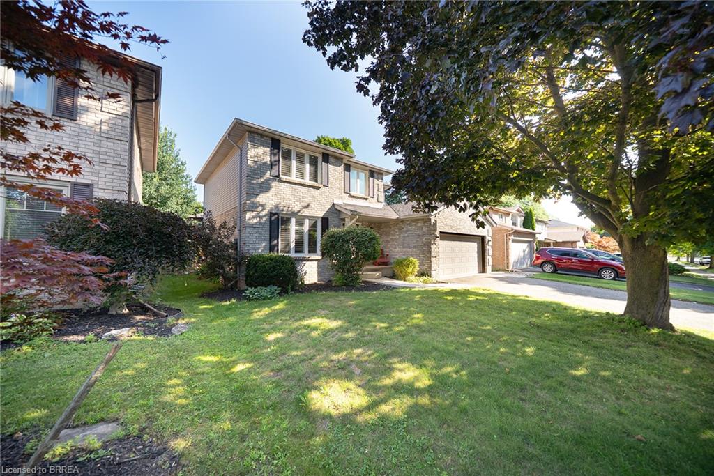 20 Hogarth Road, Brantford ON N3T 6E7