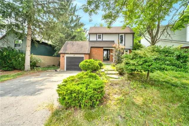 37 Ferman Drive, Guelph ON N1H 7C9