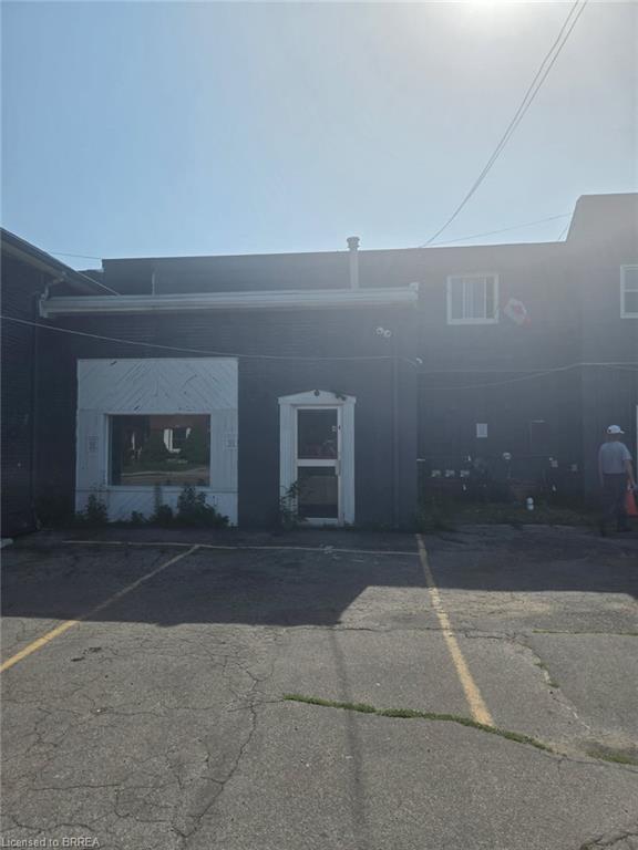 249 Murray Street, Brantford ON N3S 5S4