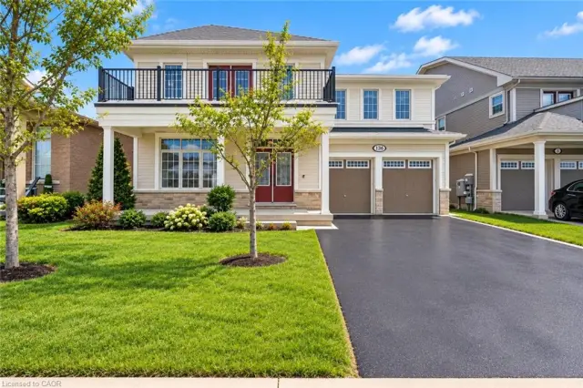136 Harpin Way E, Fergus ON N1M 0G9