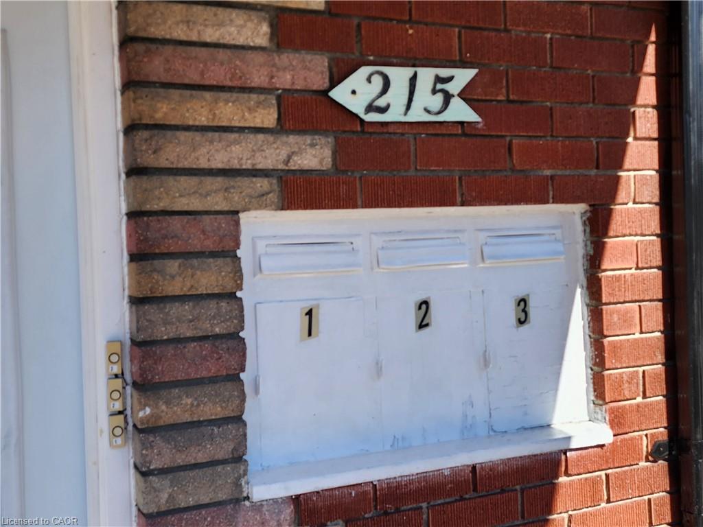 215 Belleview Avenue, Kitchener ON N2B 1G6