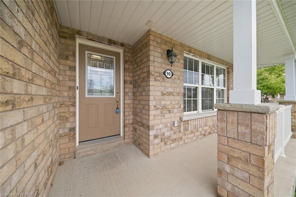 90 Osborn Avenue, Brantford ON N3T 6R3