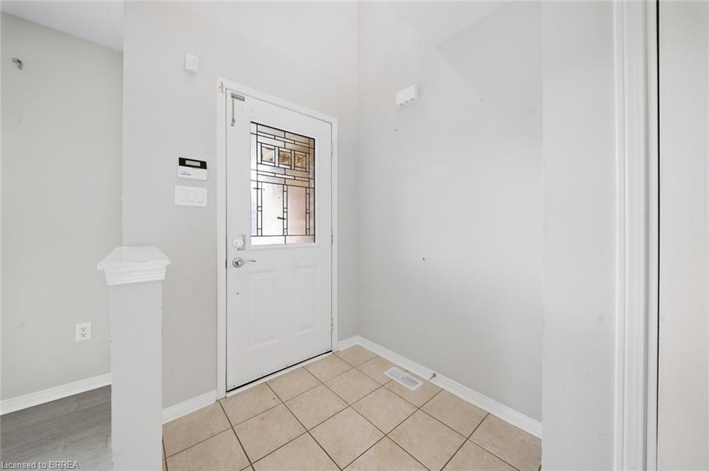 90 Osborn Avenue, Brantford ON N3T 6R3