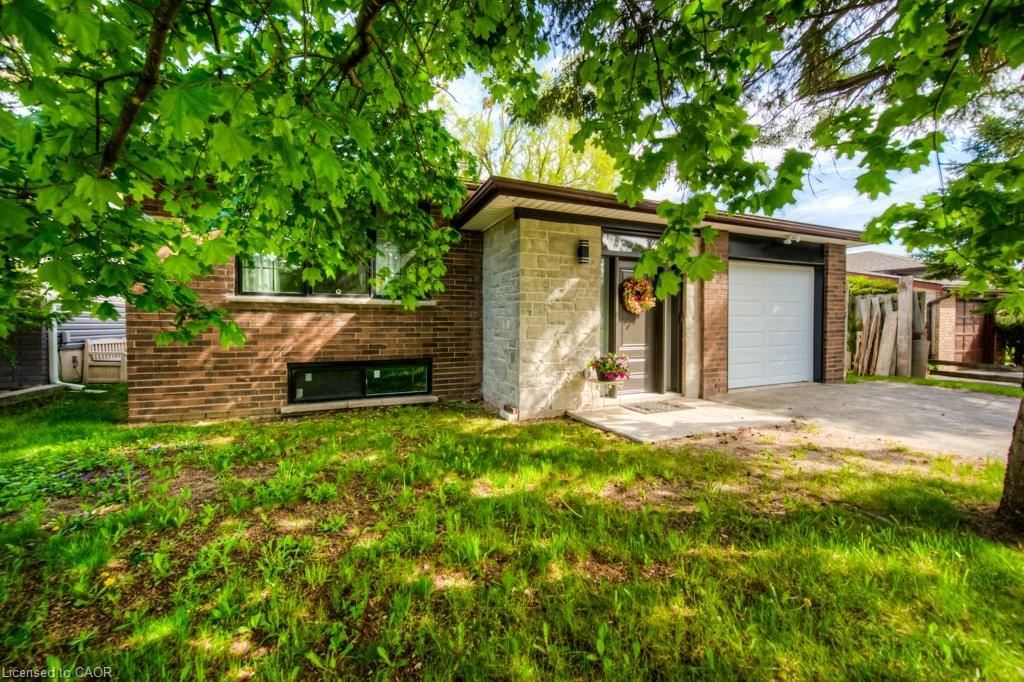 23 Carberry Road, Erin ON N0B 1T0