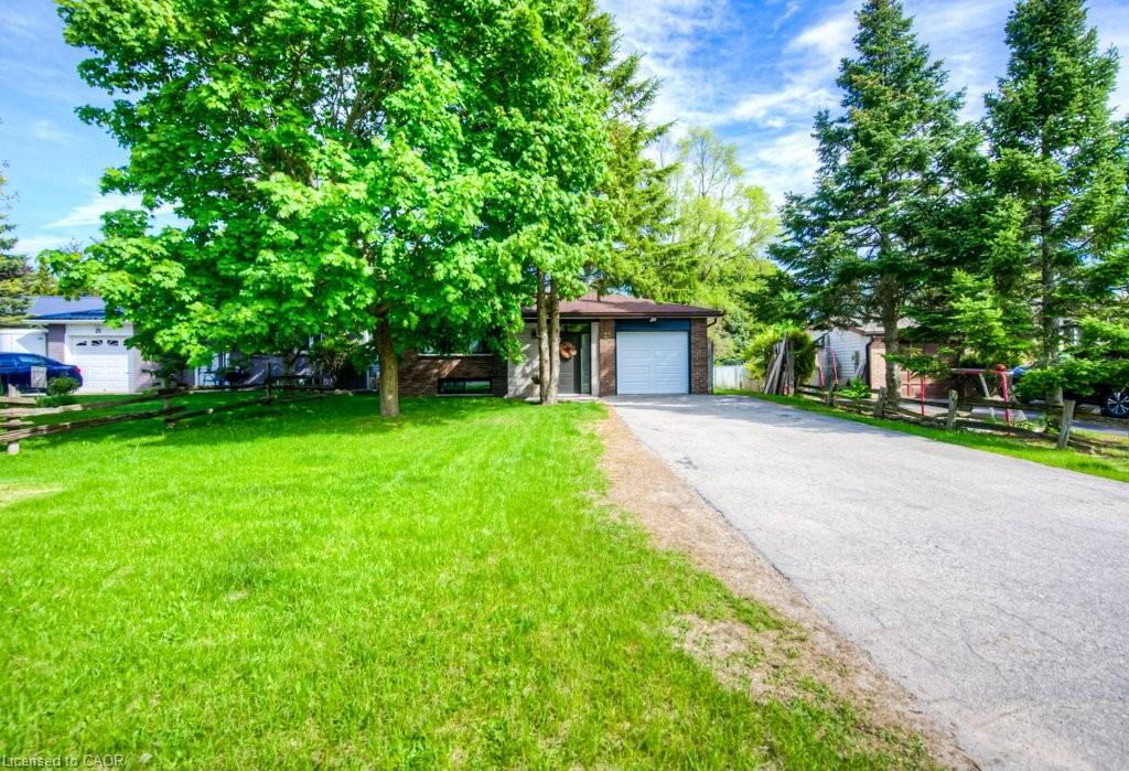 23 Carberry Road, Erin ON N0B 1T0