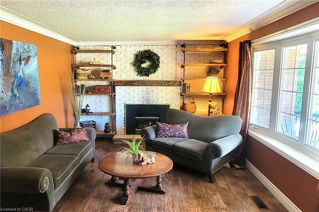 115 Southwood Drive, Cambridge ON N1S 3S3