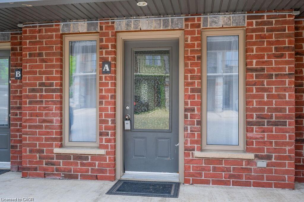 A-489 East Avenue, Kitchener ON N2H 1Z7
