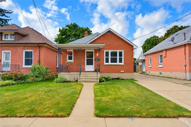 52 Burwell Street, Brantford ON N3T 4T7