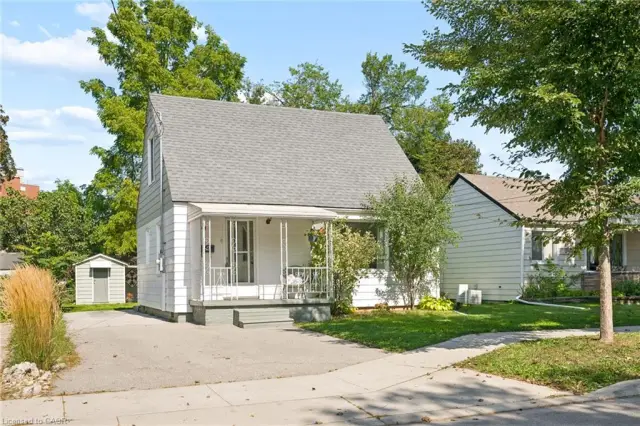 40 Perth Road, Kitchener ON N2M 3G5