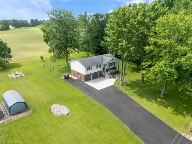 204642 Ninth Road, Tillsonburg ON N4G 4G8