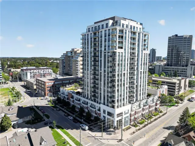 1807-144 Park Street, Waterloo ON N2L 0B6