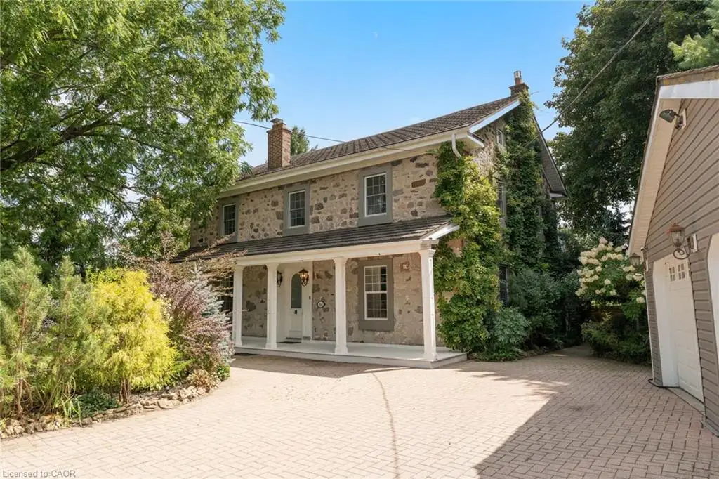 164 Fisher Mills Road, Cambridge ON N3C 1E2