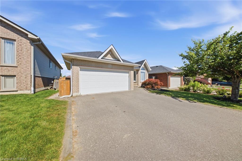 36 Garner's Lane, Brantford ON N3T 6P5