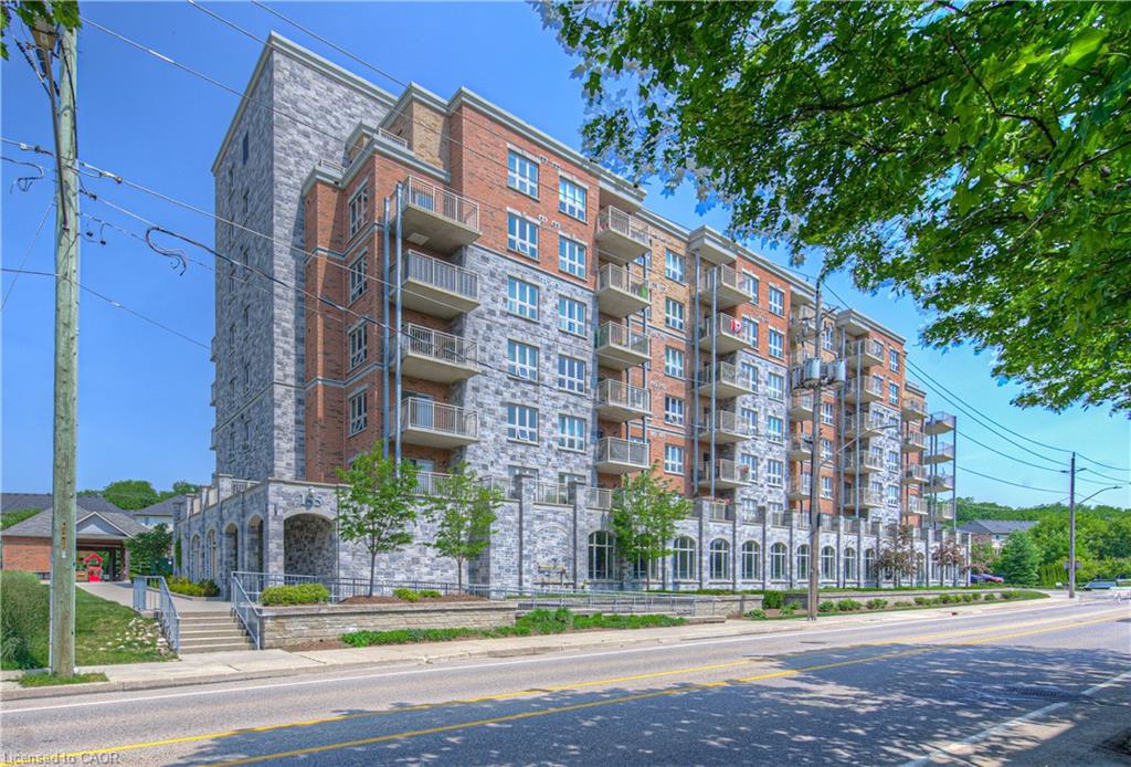 407-155 Water Street S, Cambridge ON N1R 3E3