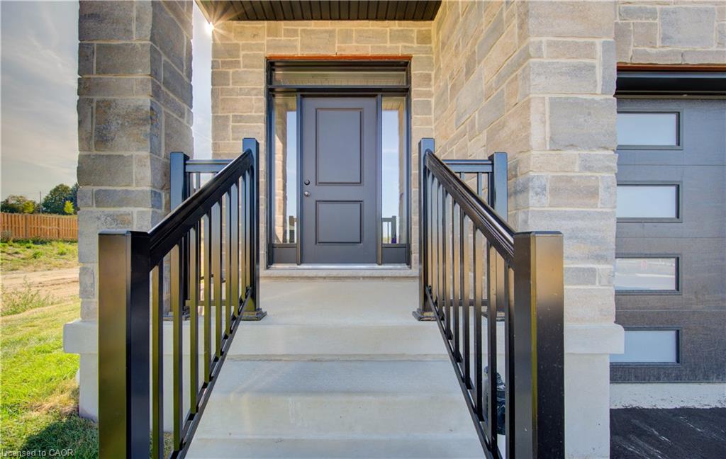 161 Dunnigan Drive, Kitchener ON N2B 0B1