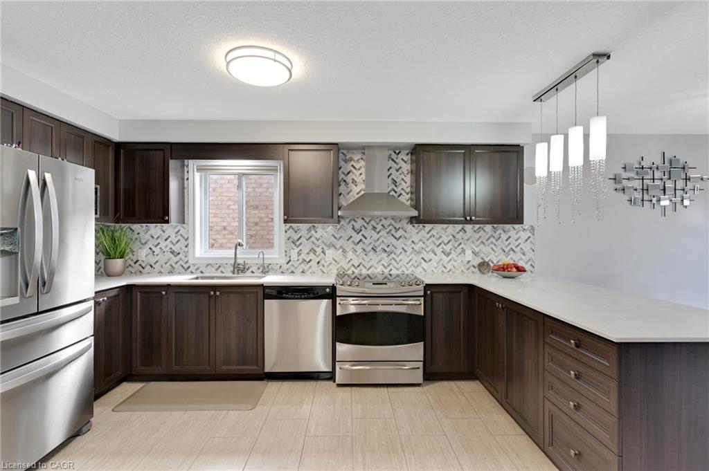 343 Steepleridge Street, Kitchener ON N2P 2X4