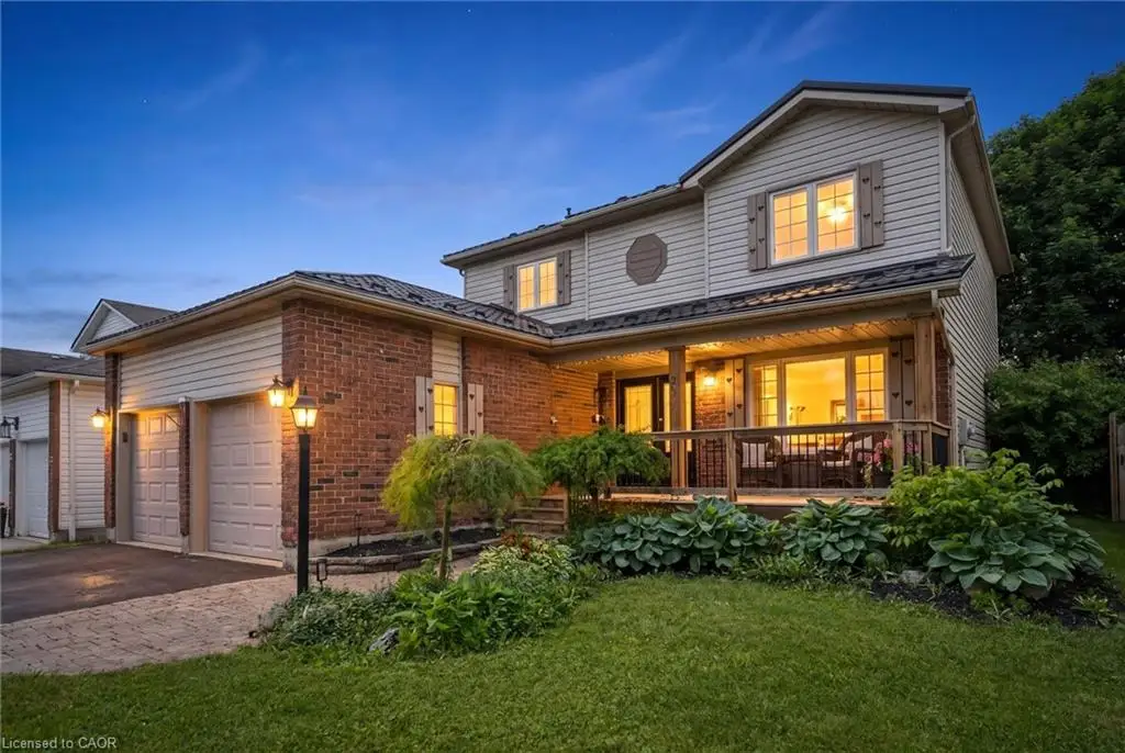 729 Woodhill Drive, Fergus ON N1M 3M8
