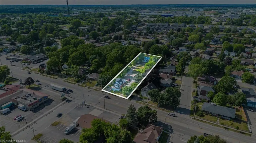816 Colborne Street E, Brantford ON N3S 3S4