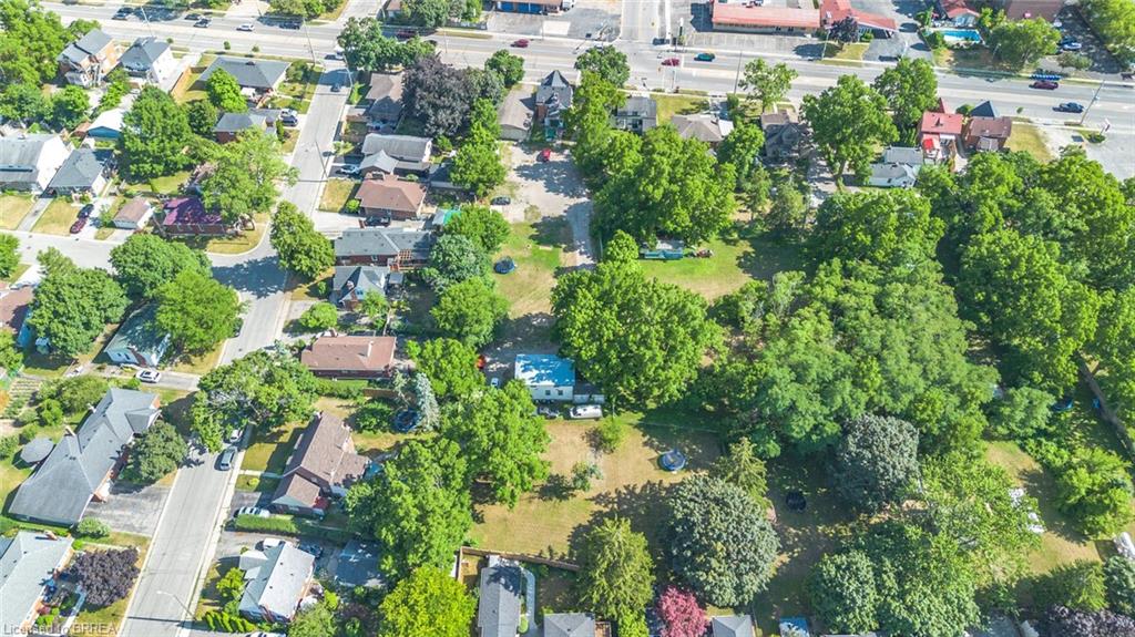 816 Colborne Street E, Brantford ON N3S 3S4