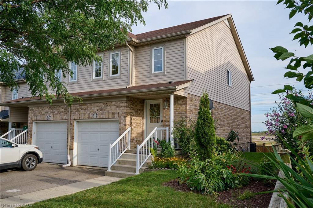 212 Red Clover Court, Kitchener ON N2E 4J5