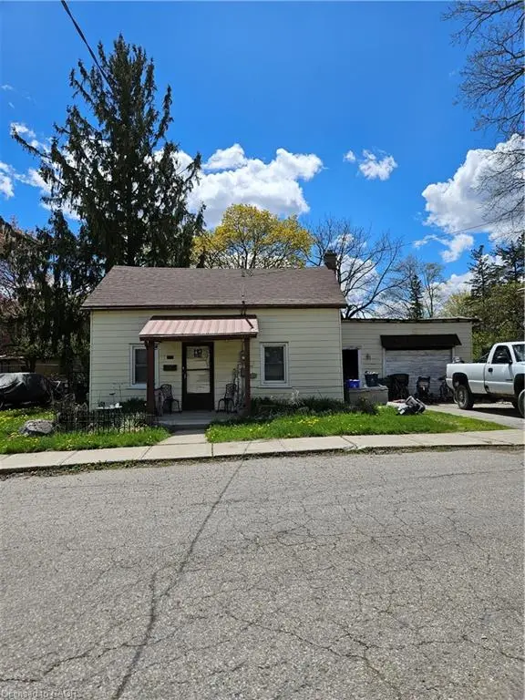 20 Foell Street, Baden ON N3A 2V3